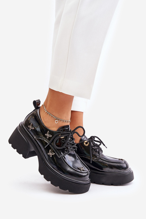 Lakierowane Półbuty Damskie Z Ozdobami Skóra Naturalna Artiker 55C0419 Czarne