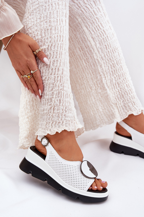 Skórzane Sandały Damskie Na Koturnie Z Ozdobą S.Barski LR51-788 Białe