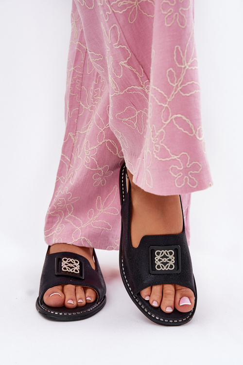 Eleganckie Sandały Damskie Na Płaskim Obcasie Z Ozdobą S.Barski KV51-082 Czarne