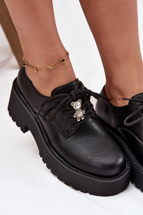 Półbuty Damskie Z Przypinką Eko Skórzane Czarne Laurea