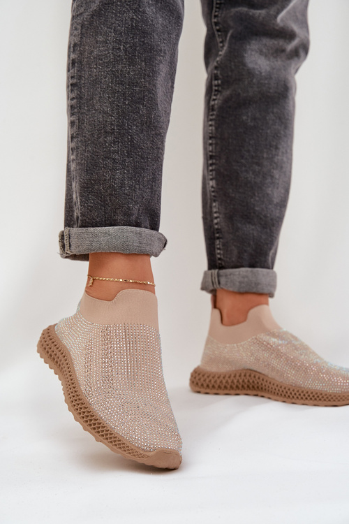 Wsuwane Buty Sportowe Damskie Ze Zdobieniem D&A TW121 Beżowe
