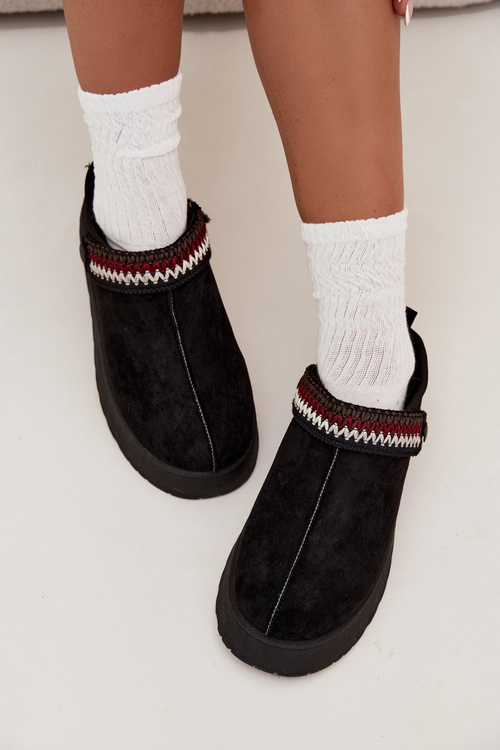 Śniegowce Damskie Niskie Z Ruchomym Paskiem I Haftem Na Platformie Czarne Lyrisse