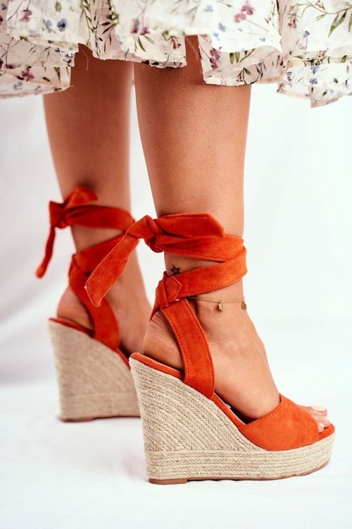 Sandały Damskie Na Koturnie Wiązane Pomarańczowe Belleza